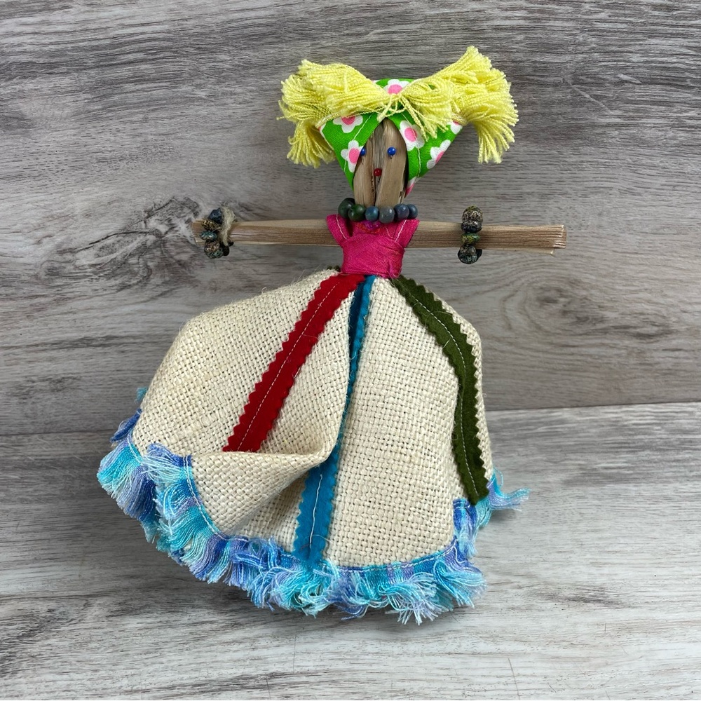Vintage Mexican Folk Art Corn Husk Doll 8” Tall Beaded, Clothing, Head Piece